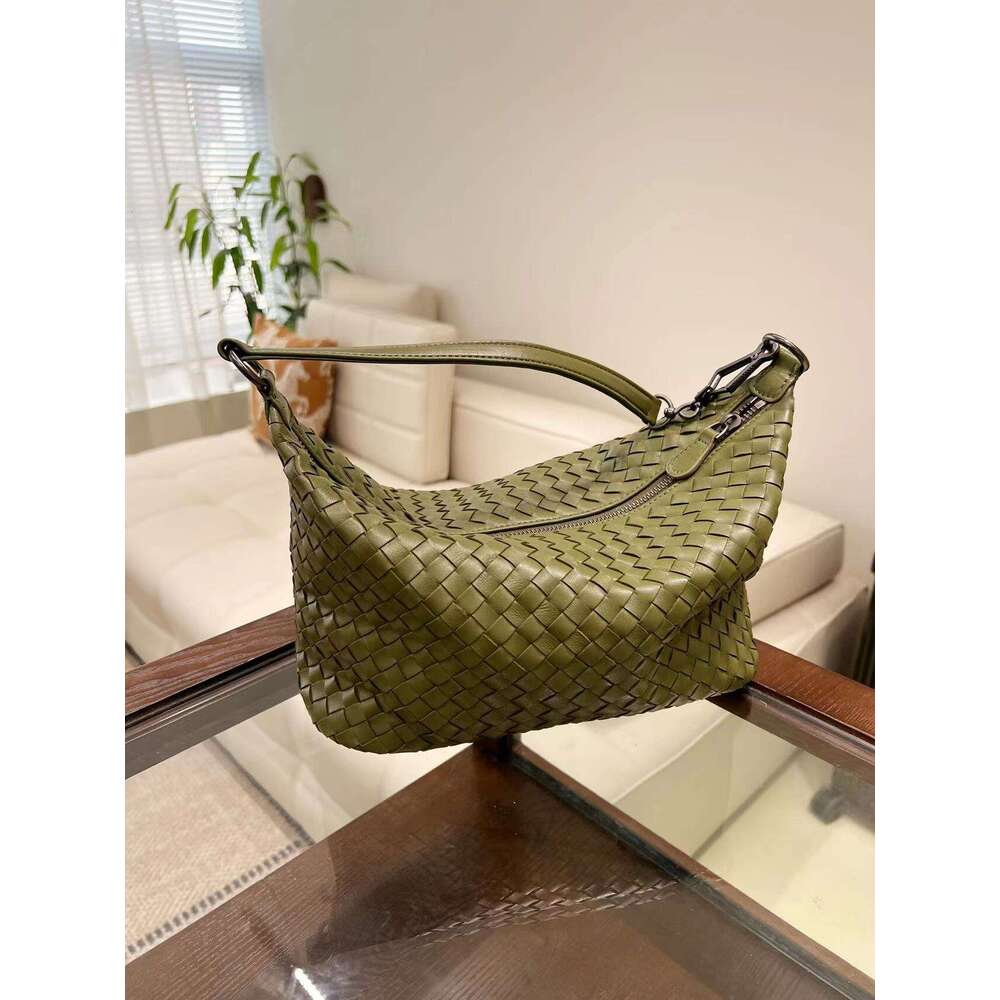 Tote Bag Braided Handbag Luxury Crescent Fashion Genuine Leather Women S Woven Handbag Large Capacity Underarm Bag Shoulder Bag