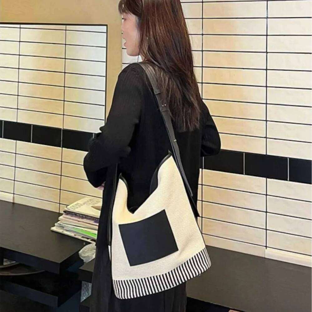 Women's Bags Designer Striped Canvas Bucket Patchwork Crossbody For Women New Commute Large Shopper Tote Bags Designer Shoulder Bag Chic