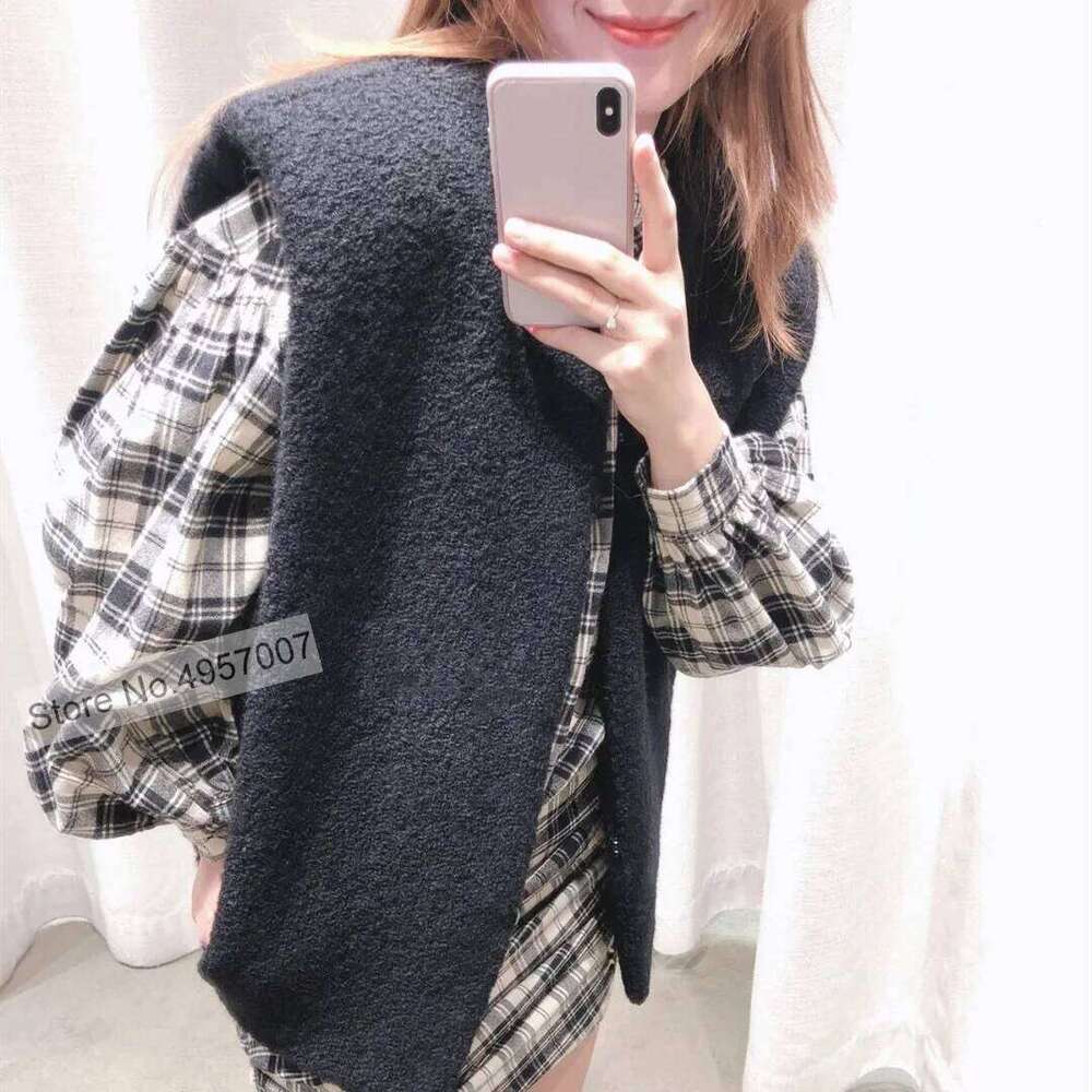 Ladies Wool Blend Sleeveless Jacket - Women Simple Style Round Neckline Vest Coat