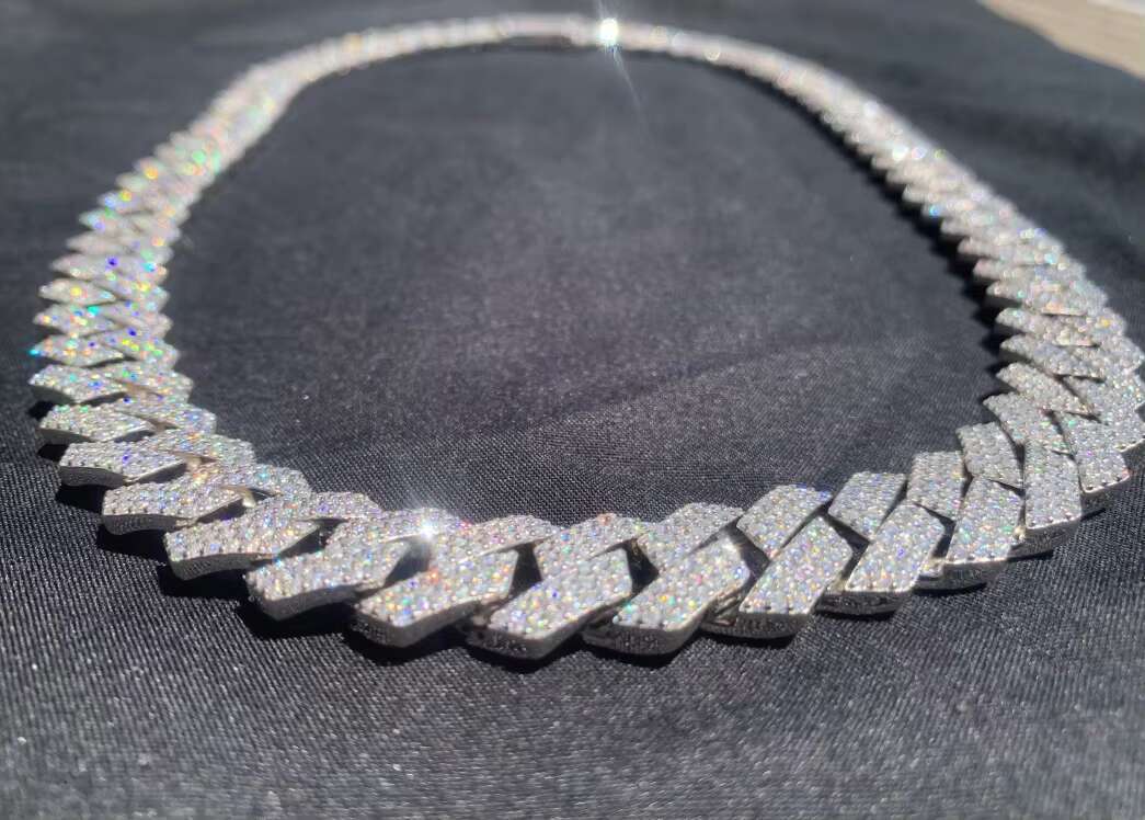 Hip Hop Jewelry 925 Silver Moissanite Diamond Man Necklace Moissanite Cuban Link Chain