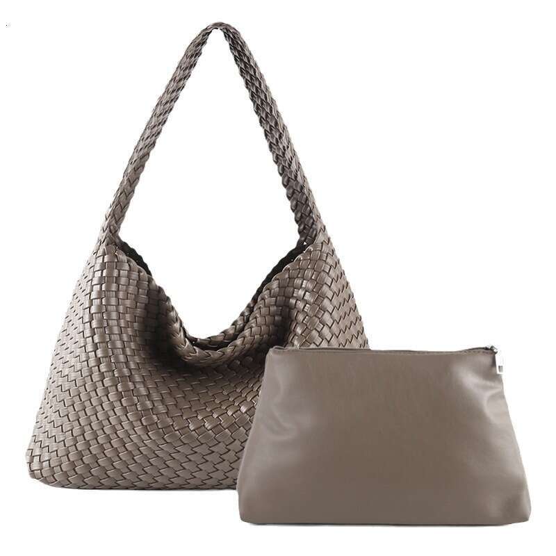 Tote Bag Handwoven Large Capacity Tote New Casual Fashion Textured Shoulder Bag Soft Leather Shoulder Bag Braided Handbag