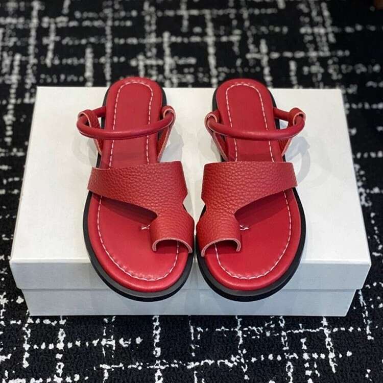Cowhide Version ~ Niche Flat Toe Post Beach Roman Women 2025 Summer New Clip-On Sandals for Outdoor Wear