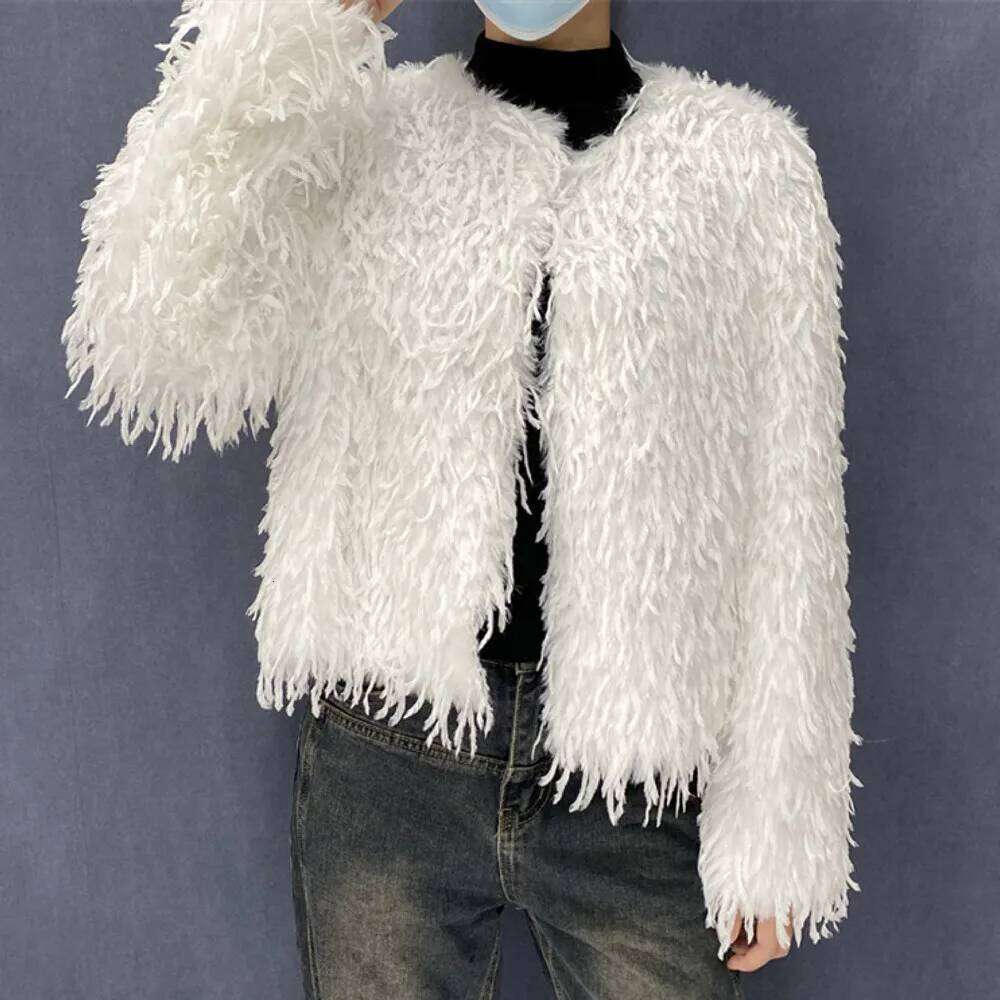 New 2024 Faux Fur Women High Quality Fashion Coat Short Jacket