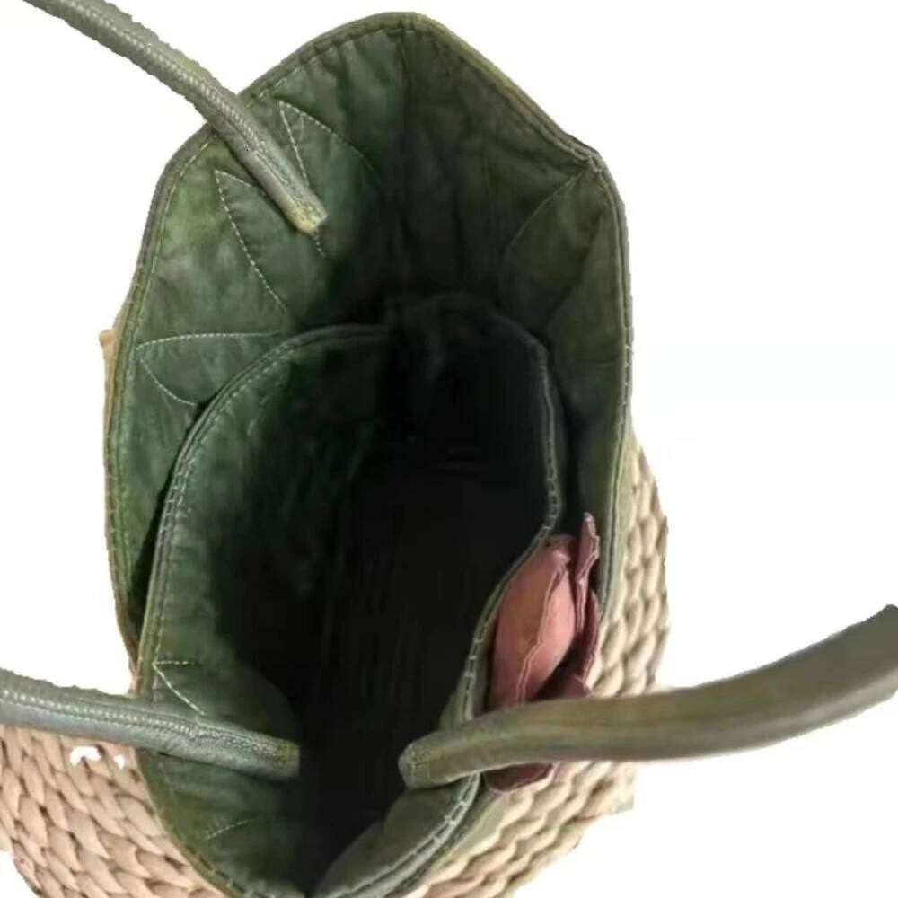 Niche design new lotus leaf hand carry shoulder Tote bag retro style fashion versatile bucket bags