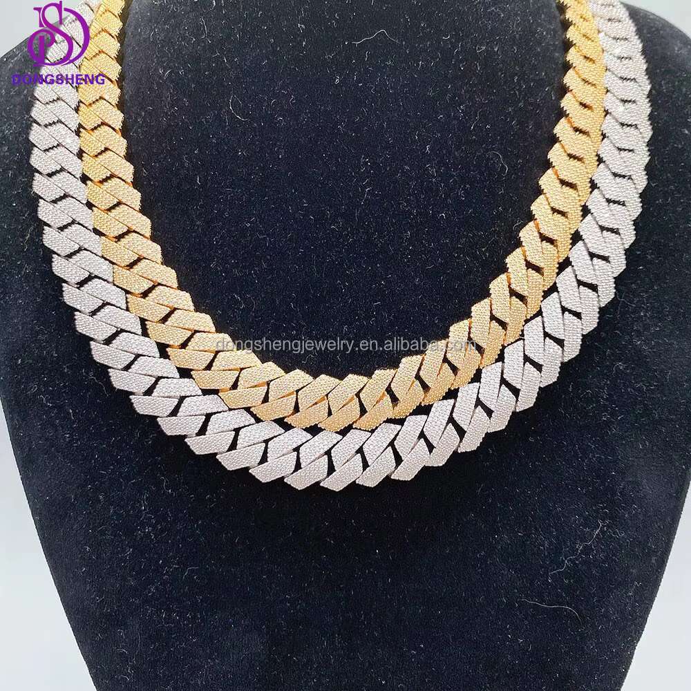 Factory Selling S925 Sterling Silver Jewellery 20mm Pass Diamond Tester Iced Out Hip Hop Vvs1 Moissanite Cuban Chain Necklace