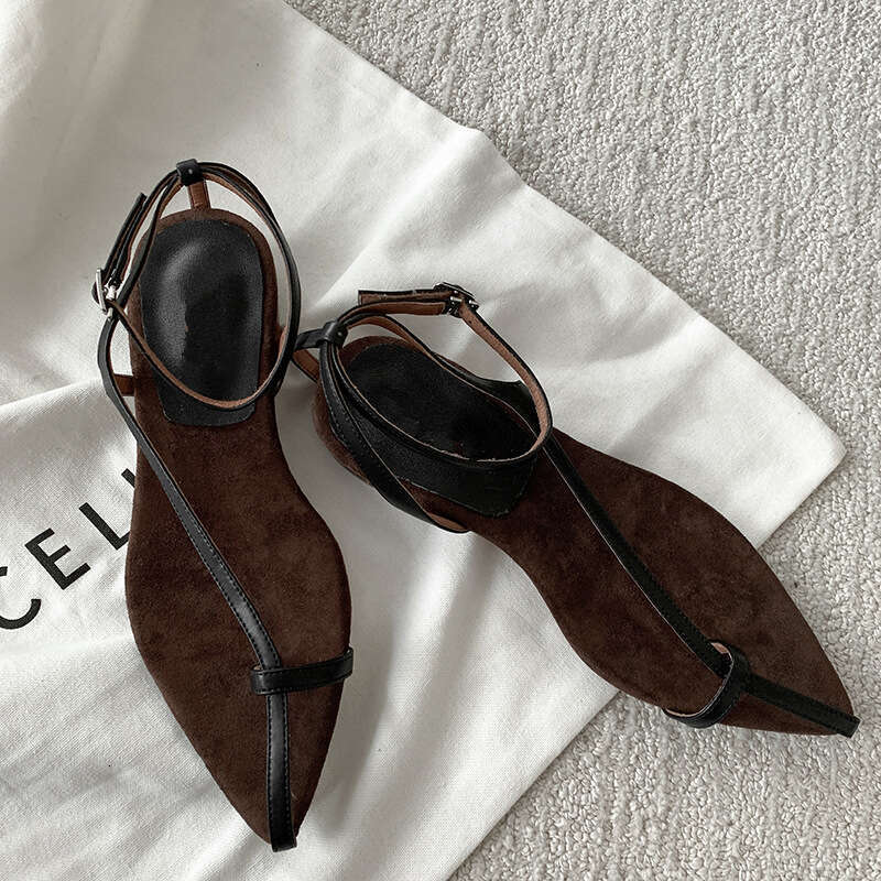 Genuine Leather French Niche High-End Pointed Leaf-Shaped Toe Ring for Women Summer Vacation Low Heel Flat Thin Strap Sandals