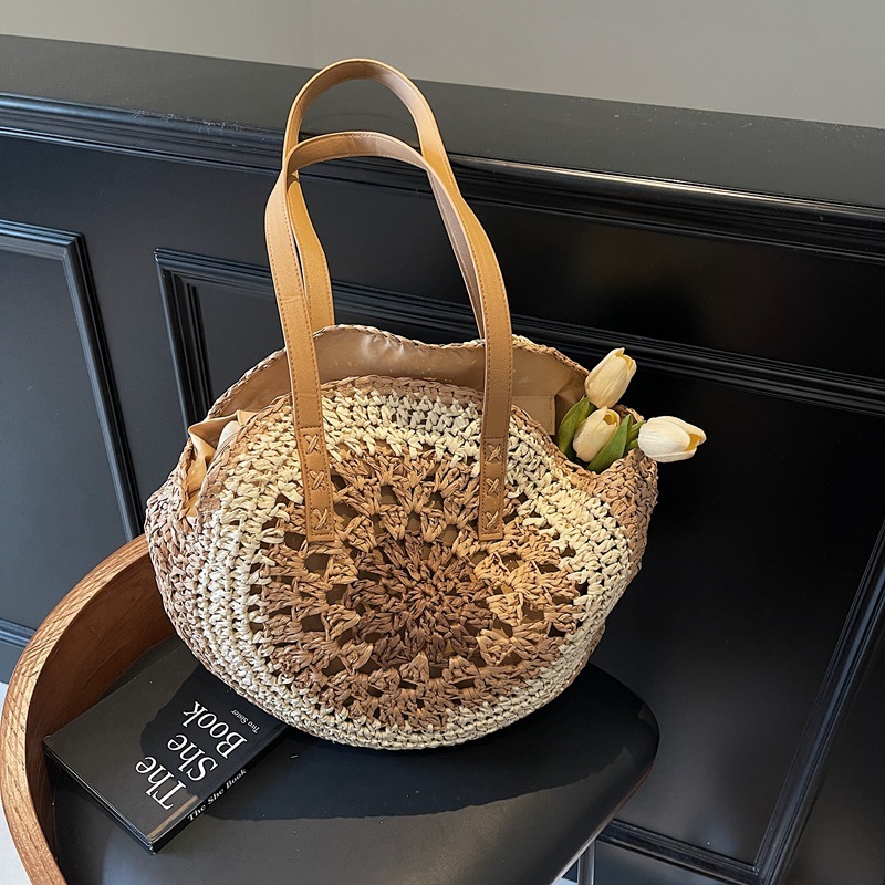 designer bag Fashion round straw woven large capacity for women 2025 new vacation beach shoulder tote bag