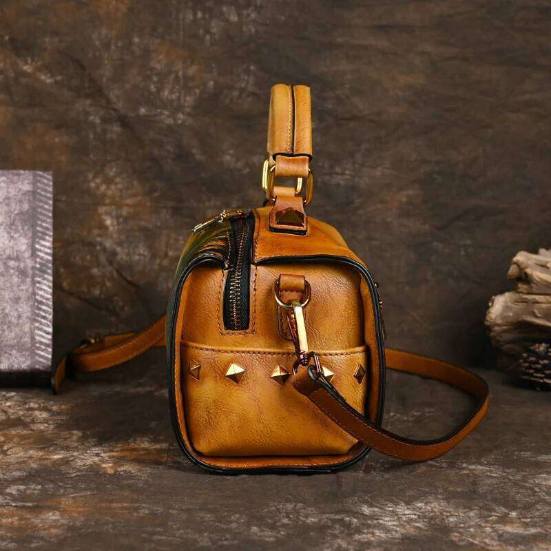 MOTAORA New Retro Leather Women's Shoulder Bag 2025 Trend Ladies Handdrawn Designer Handbag Women Bags Handbags