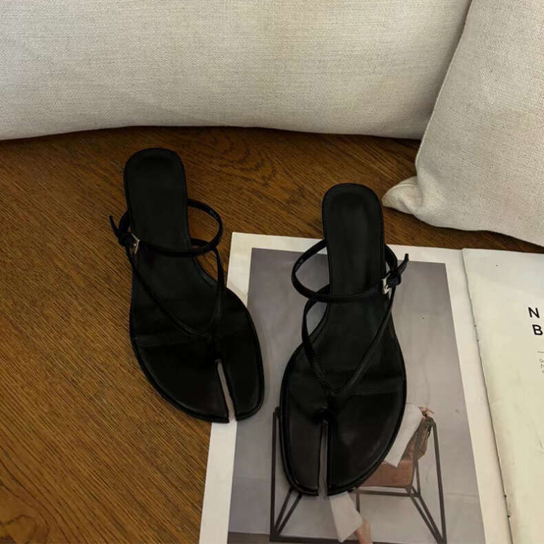 Genuine Leather Niche Split Thin Strap Toe Post Sandals for Women 2025 Spring Summer Fashion Beach Low Heel Slippers