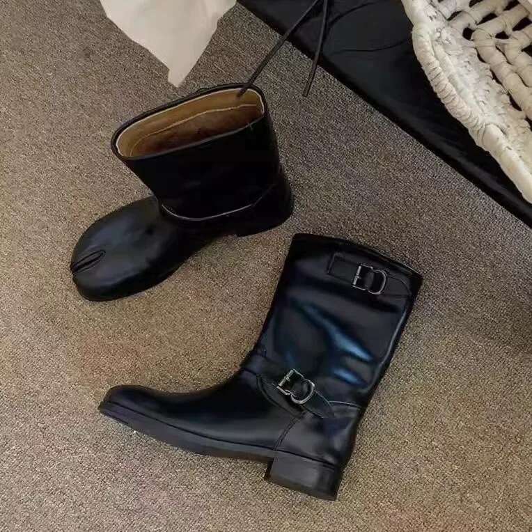 Niche Pig Trotter Split Toe Martin for Women Autumn Winter Fleece Lined Chunky Heel Versatile Mid-Calf Western Cowboy Boots