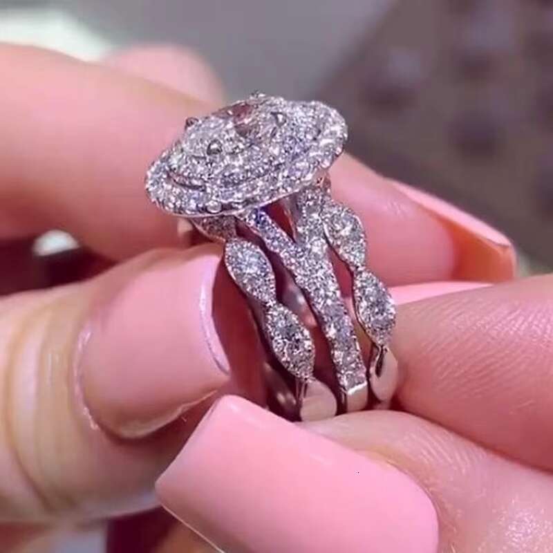 Women Wedding Engagement Rings Modern Design Stylish Accessories for Party Brilliant Luxury Jewelry