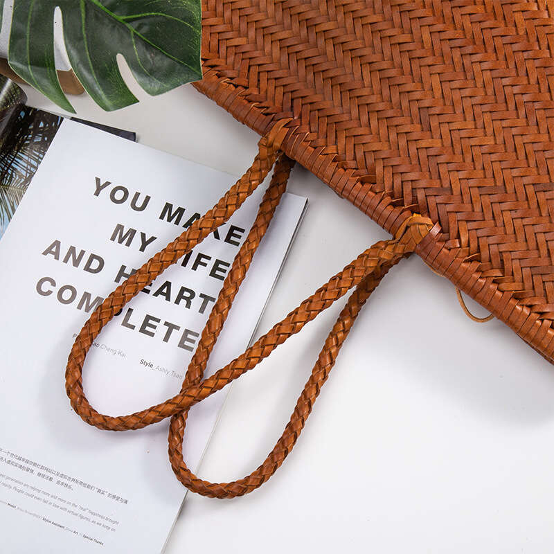 Tote Bag Ins Genuine Leather Recycled Cowhide Handmade Herringbone Woven Tote Basket Vacation Bag Shoulder Bag Braided Handbag Genuine leather women&#