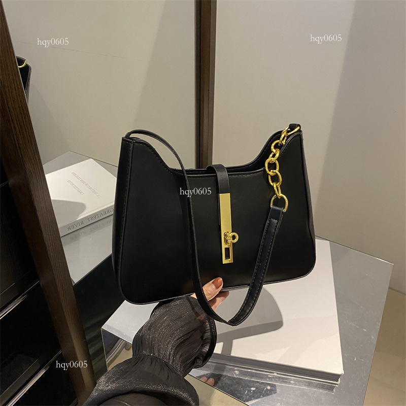Top quality Brand High Quality New Style Free Delivery Designer Bag High-End for Women 2024 Trend Versatile Autumn Retro French Underarm Niche Design 