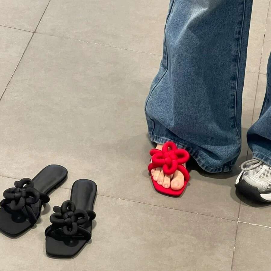 Genuine Leather Style Red Chinese Knot Flat Casual One-Word Slippers for Women Outdoor 2025 New Square Toe Sandals