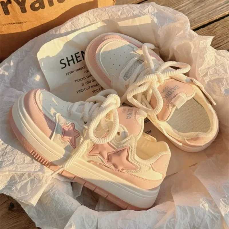 2024 New Korean Shoes Kawaii Pink Platform Sneakers Women Vintage Vulcanized Spring Summer Casual Tennis Female Flats Footwear XJ250529