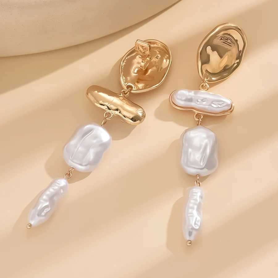 New Arrival Irregular Simulate Baroque Pearl Clip on Earrings for Women Mom Hyperbole Non Pierced Dangle Earrings Jewelry Gifts L250527