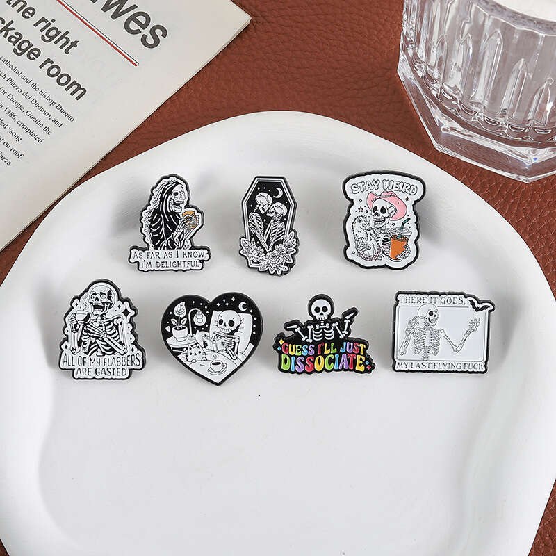 Unique Horror Skull Pattern Gothic Style Badge Exquisite Halloween Series Versatile Irregular Accessories Brooch
