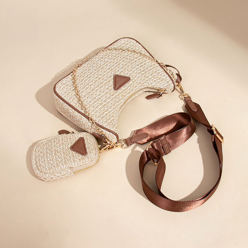 Minimalist Fresh Style Crossbody Beach Raffia Two-Piece Set Single Shoulder Underarm Fashion Niche Woven Crescent Bag