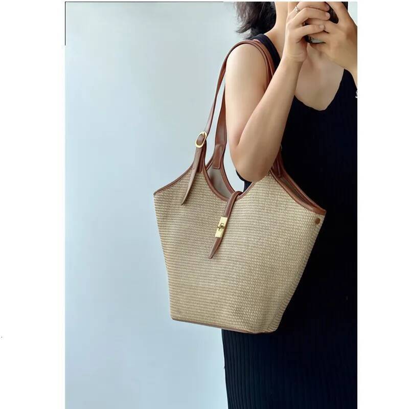 New Straw Bucket Women Shoulder Underarm Bohemian Large Capacity Beach Handbag Tote Bag With Adjustable Strap
