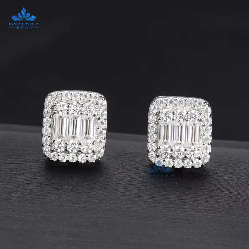 2025 Fashion Top Quality Cushion Cut Moissanite Stone Design 925 Silver Men Moissanite Stud Earrings