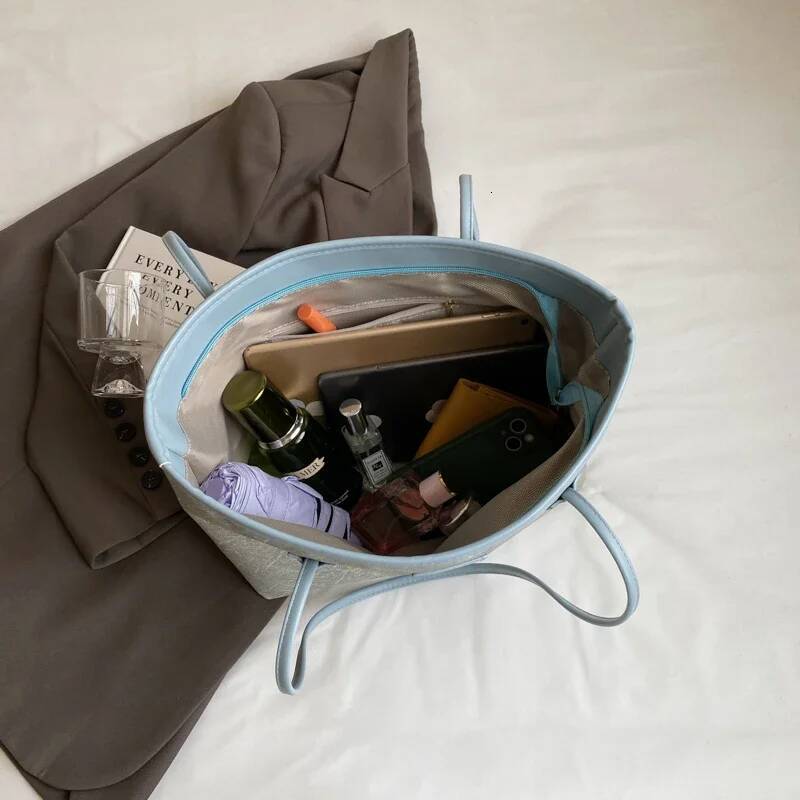 2025 New Release High-End Fashion Brand Women's Handbag - Large Capacity Shoulder Tote, Exuding Niche And Leisure Style