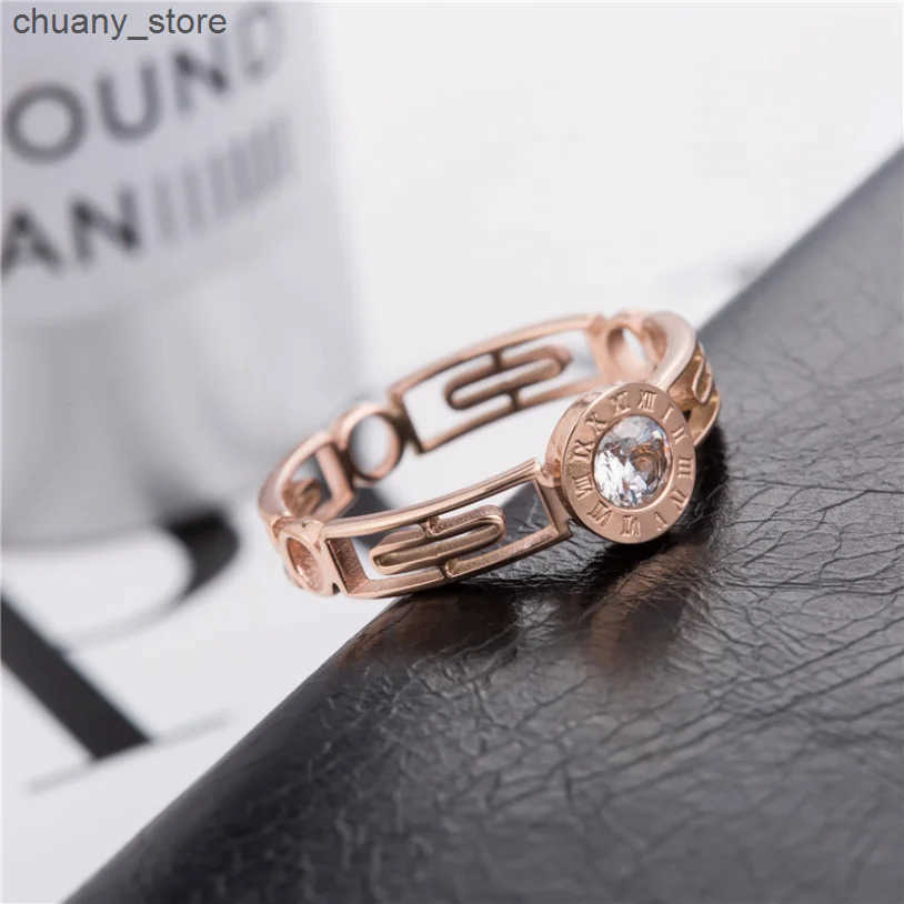 316L Stainless Steel New Fashion Upscale Jewelry Punk Rose Gold Color Hollow Round Roman Numerals Rings For Women Ladies Gift z250529FBSY