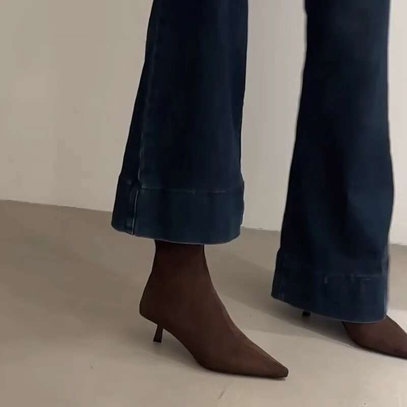 Korean Style Suede Thin Mid Heel Pointed Toe Slimming Short Women 2024 Autumn Winter Height Increasing Martin Denim Boots