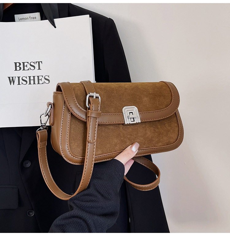 Fashionable texture 2023 new women's autumn and winter popular versatile crossbody single shoulder underarm small square bag