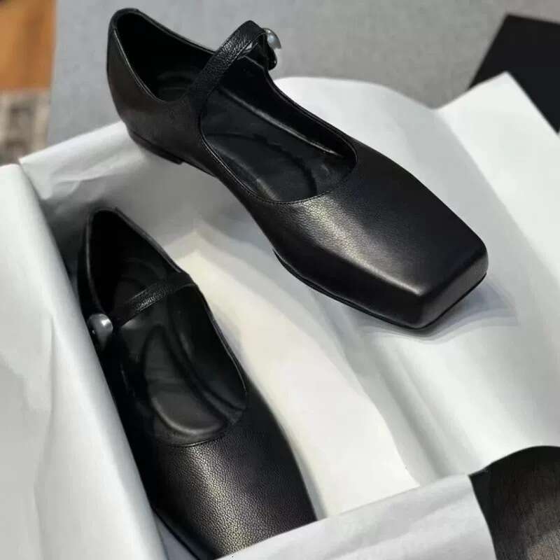 Genuine Leather French Niche Square Toe Flat Strap Mary Jane for Women 2025 Spring New Ballet Shoes