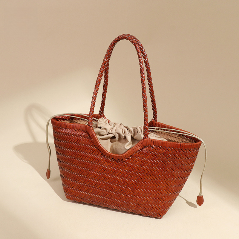 Fashion Irregular Genuine Leather Woven Basket Shoulder Underarm Women's Large Capacity Commuter Handbag Mother and Child Tote Bag