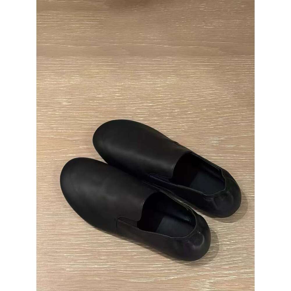 Genuine Round Toe Super Soft Loafers for Women Thick Sole Flat Slip-On Lazy Elastic Band Small Leather Single Shoes