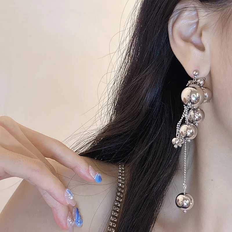 XIALUOKE Long Tassels Round Metal Ball Pendant Earrings For Women European American Style Dangle Earrings Party Jewelry L250527