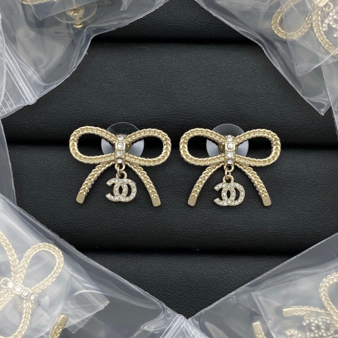 Fashion Jewlery Designer Woman Double Letters Brass Earring Crystal Rhinestone Jewelry Woman Designer Luxury 18K Gold Plated Stud Earring Party Gift