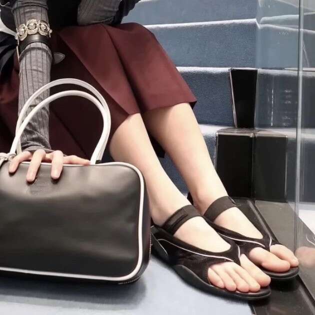 Sheepskin Version ~ Korean Style One-Strap Flat Toe Post Sandals for Women 2025 New Spring Summer Sports Dexun Shoes