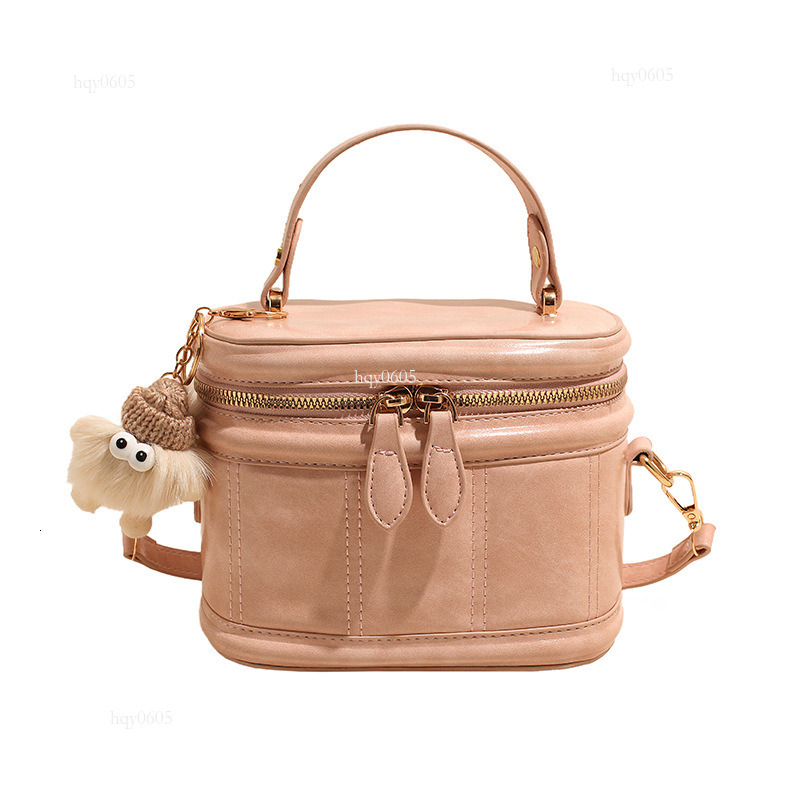 Top quality Brand High Quality New Style Free Delivery Designer Bag Crossbody Versatile Super Popular Small for Women 2025 Light Luxury Niche High-end