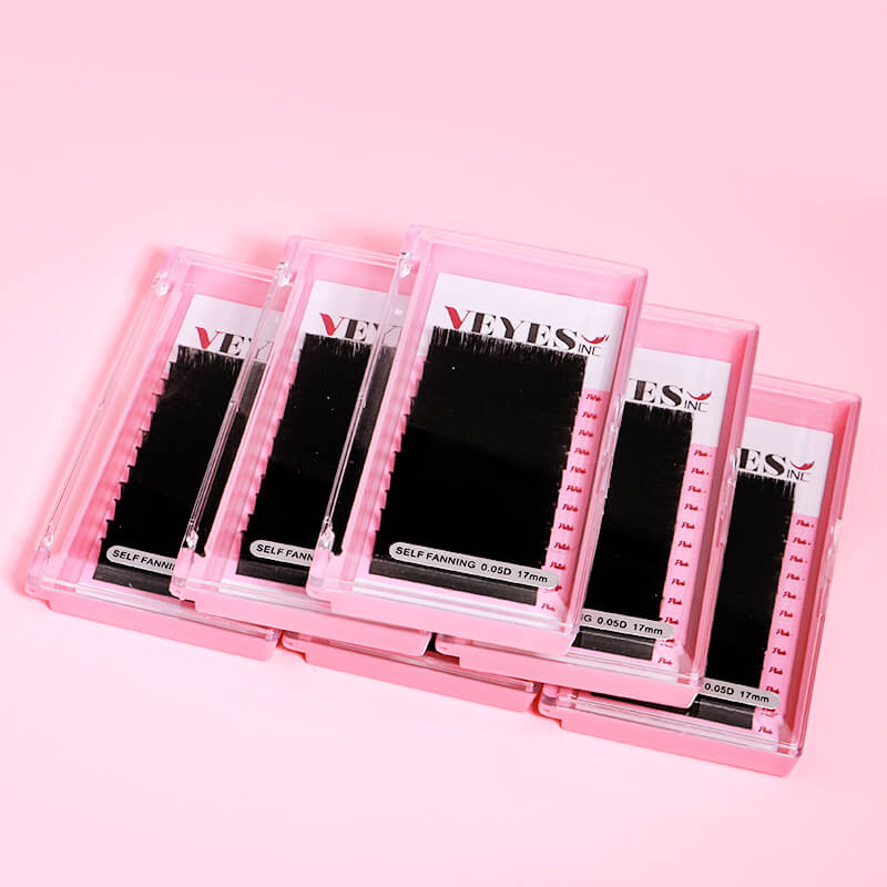 Luxurious Silk Blend Eyelash Extensions - Easy Fans for a Naturally Full Look
