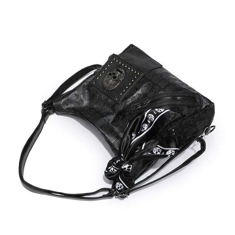 Y2k Aesthetic Trendy Casual Tote Bags Vintage All Match Women High-capacity Handbags Fashion Rivet Skull Shoulder Underarm Bag