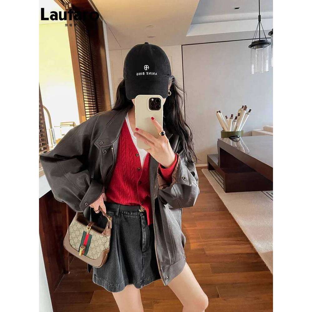 Lautaro Autumn Cool Brown Oversized Leather Jacket Women Drop Shoulder Long Sleeve Zippper High Quality American Retro Clothing