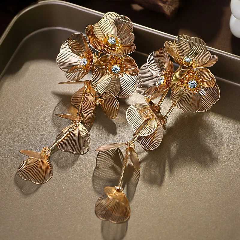 FTCY Bohemian Flower Tassel Earrings for Women Vintage Gold Color Exaggerated Hanging Earring Party Jewelry Gift L250527
