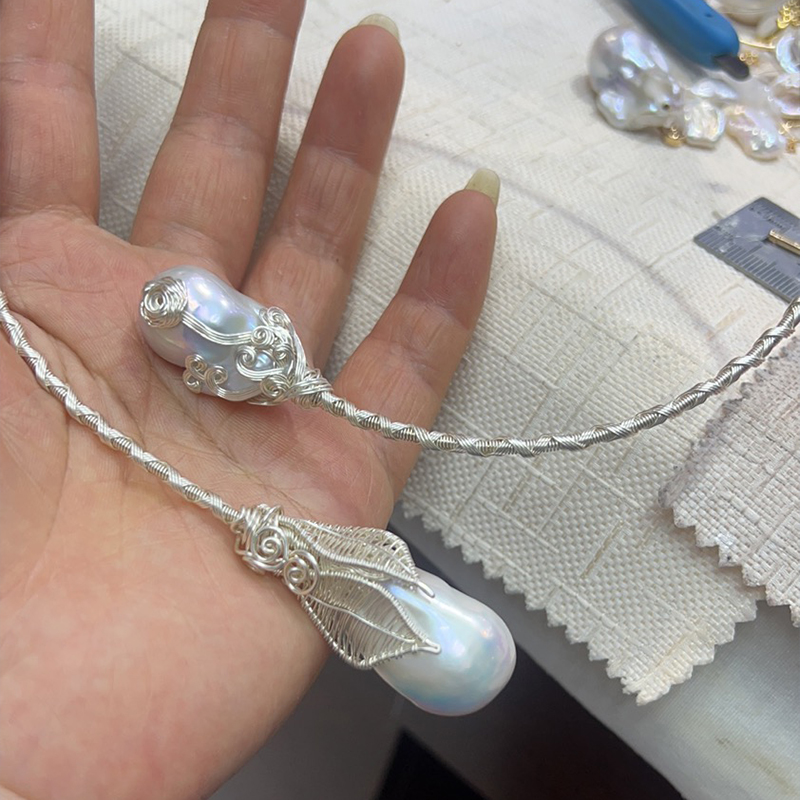 Chic Lightweight Pearls Jewelry Combo Featuring Stylish Design for an Elegant Look