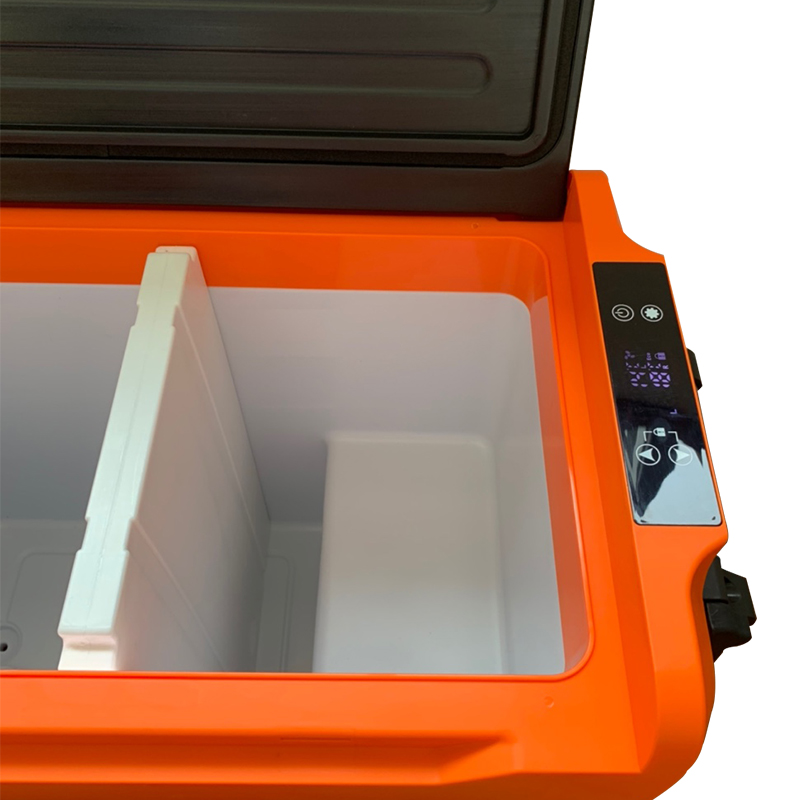 EA compressor car mini refrigerator 35-55L bass ≤ 35 decibels dual-use 12v24v