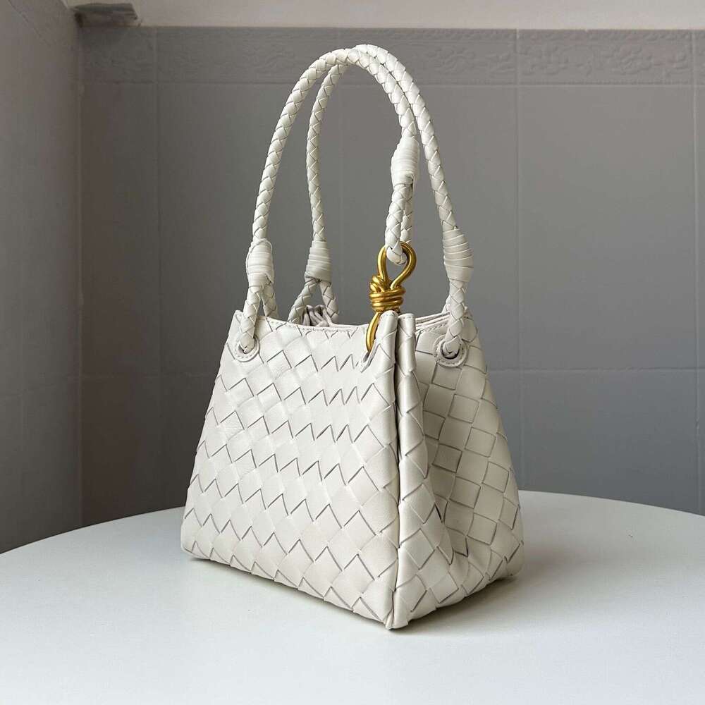 Tote Bag Braided Handbag Sheepskin Woven Parachute Bucket Tote Basket Handmade Large Capacity Handheld Shoulder Crossbody Bag Shoulder Bag