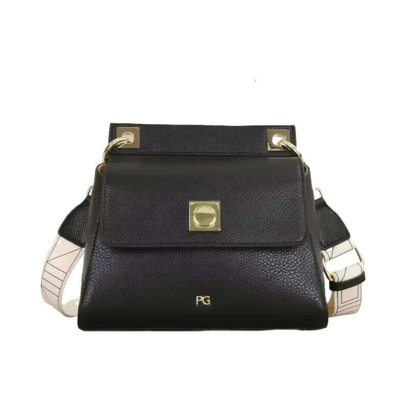 PG Exquisite Shoulder Light Brand Classic Design 2024 New Casual Women's Bag Premium Quality Fashion Handbag