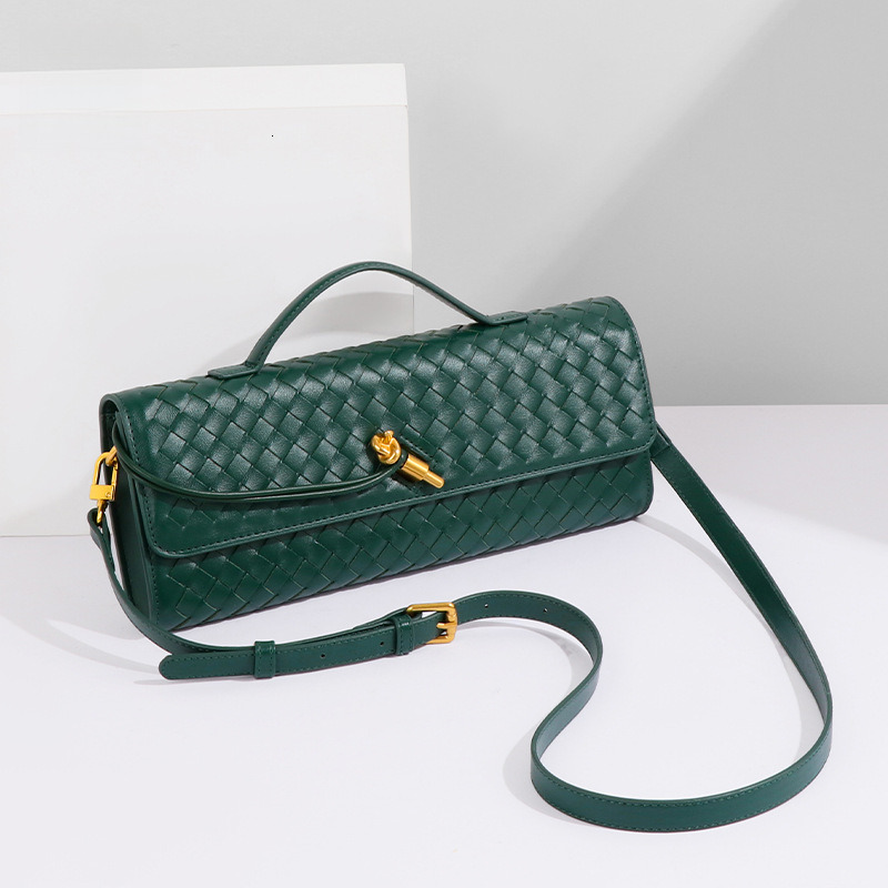 2025 New Evening Handwoven Vintage Baguette Niche Handheld Shoulder Crossbody Women's Bag