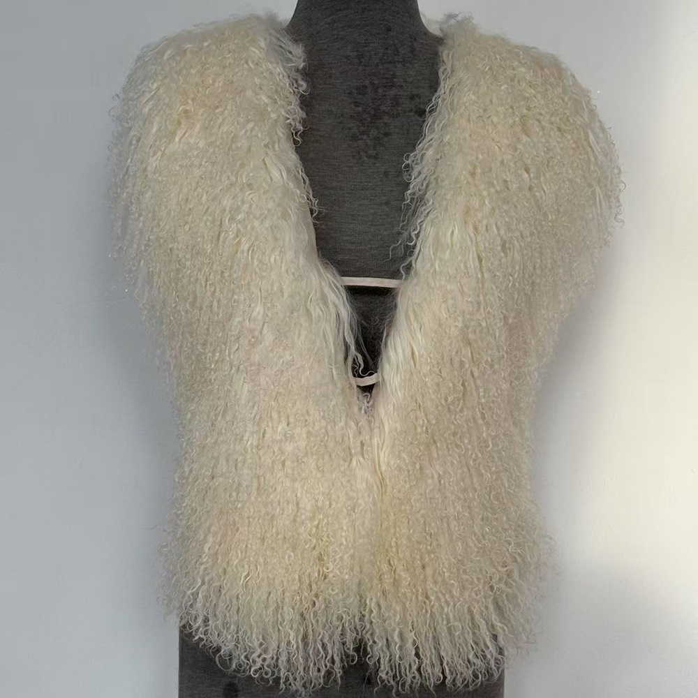 Luxurious Genuine Mongolian Fur Women Halter V-Neck Fur Vest Top