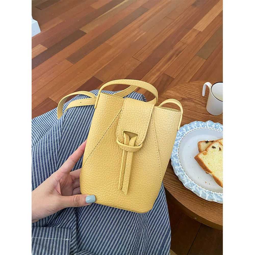 Womens Portable PU Mini Phone Bag Solid Leather Flap Casual Crossbody Bags Female Versatile Shopping Messenger Shoulder Pack XJ2520528