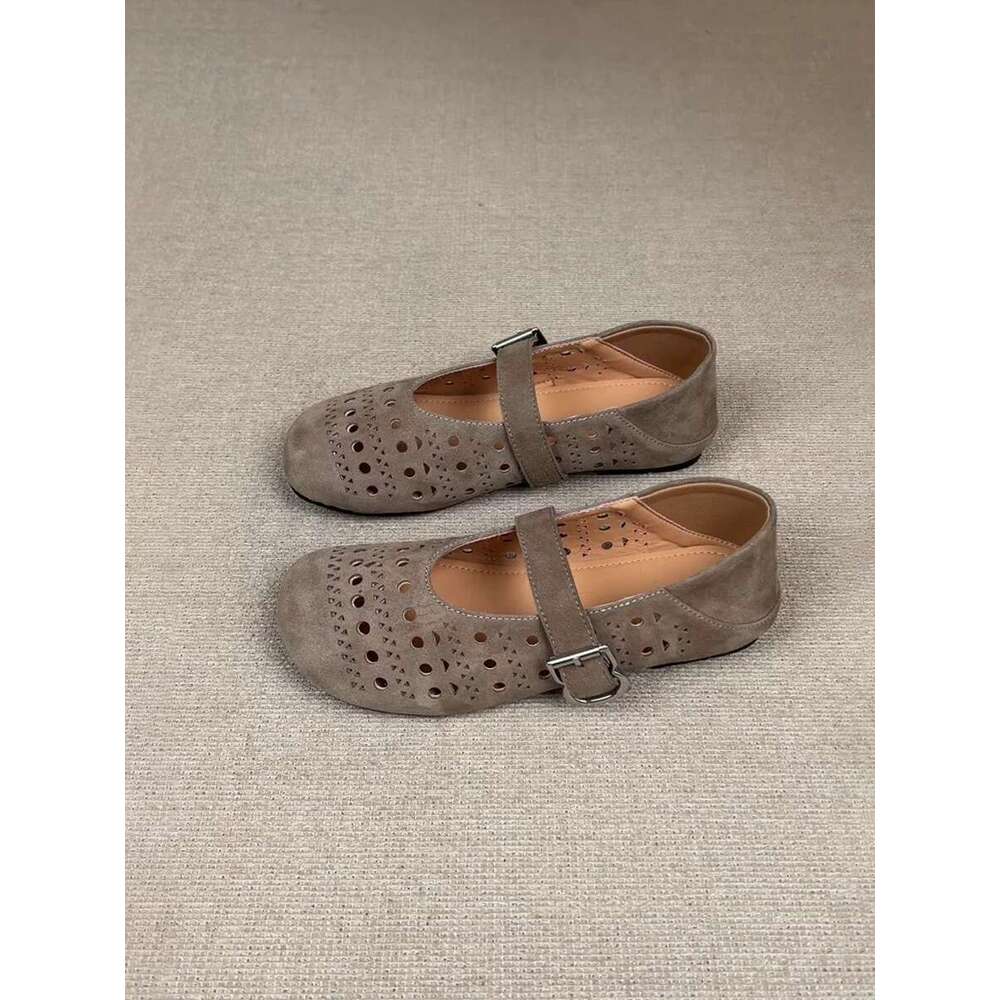 Sheepskin Version ~ Korean Style Round Toe Hollow Out Hole Flat One-Strap Mary Jane for Women 2025 Spring Summer Single Shoes