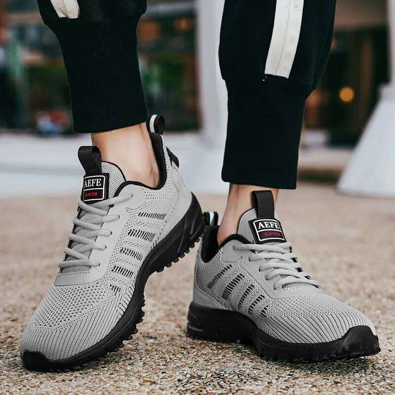 New 2024 Running Breathable Outdoor Sports Shoes Lightweight Sneakers for Men Comfortable Athletic Training Footwear