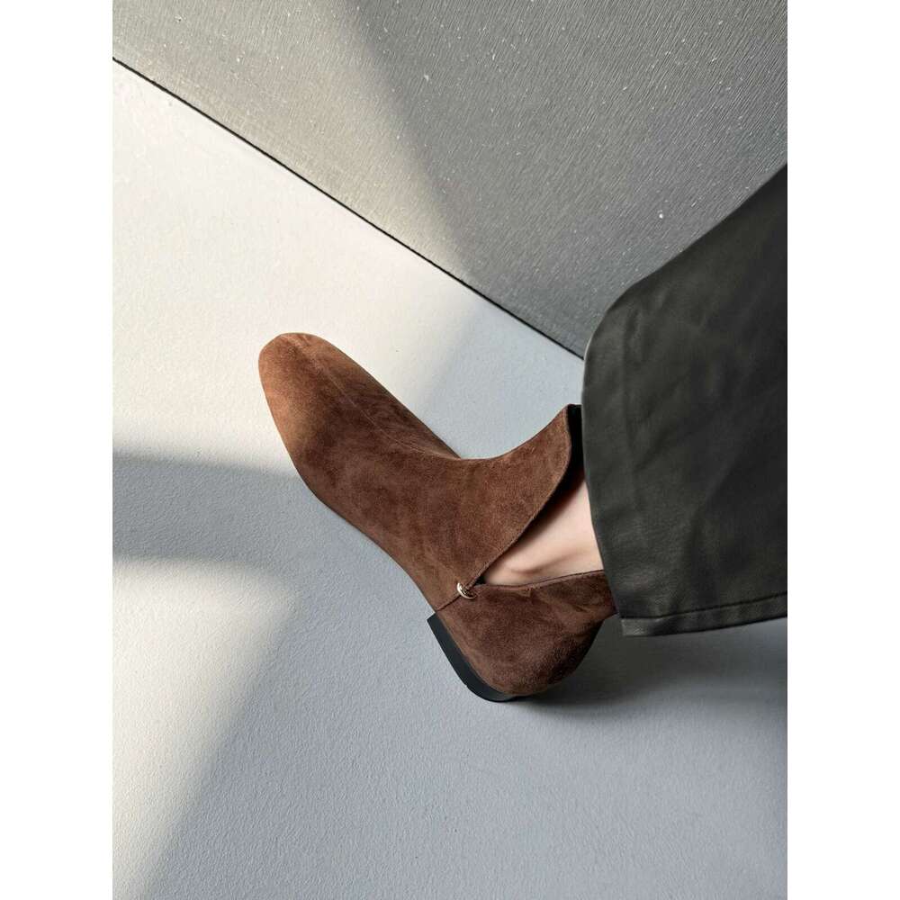 Korean Style Simple Niche Side Opening V-Cut Chelsea Square Toe Flat Slim Short Martin Women's Boots