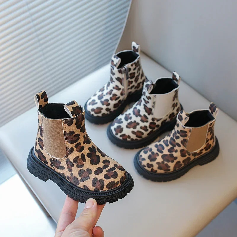 Boys Boots Leopard Prints Classic Little Kids Ankle Boots Side Zipper Fashion Classic Unisex Girls Rubber Boots Breathable Warm 250527